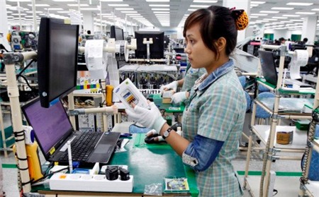 ហាណូយខិតខំប្រឹងប្រែងទាក់ទាញទុនវិនិយោគពីបរទេសចំនួន ៣ ពាន់លានដុល្លារ